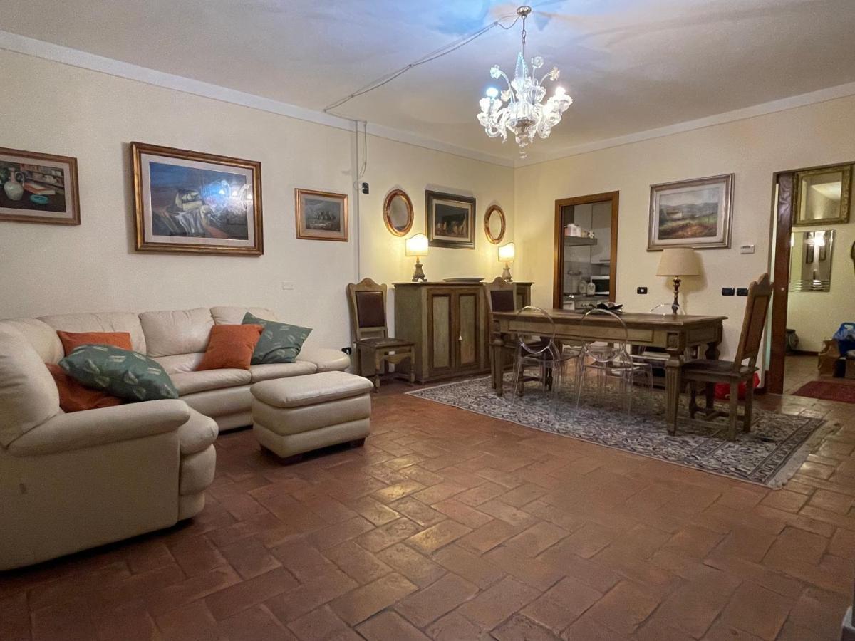 Апартаменты Borgo Di Piero Сансеполькро Экстерьер фото