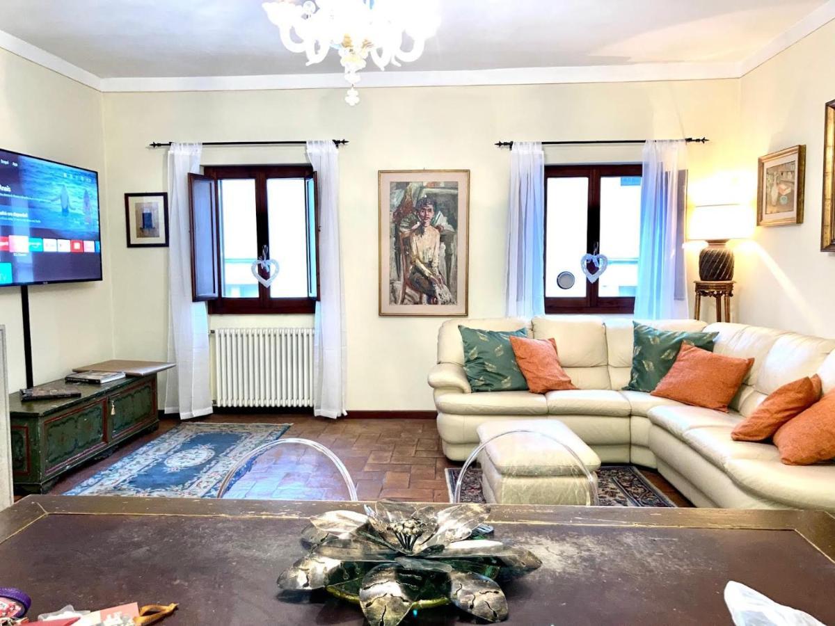 Апартаменты Borgo Di Piero Сансеполькро Экстерьер фото